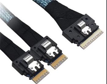 SFF-8654-8i (SlimSAS ×8) rovný -> 2×SFF-8654-4i (SlimSAS ×4) rovný, 1m kabel pro řadu 95xx